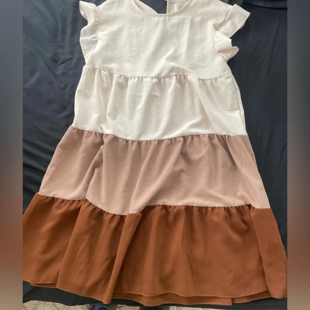 Dress - Picture 1 of 1